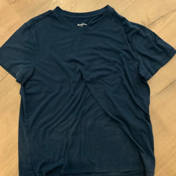 Goodfellow Tee - Picture 1 of 1